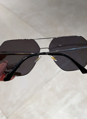 男士偏光变色日夜两用防紫外线墨