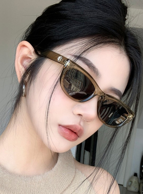 2026帕莎同款窄框防紫外线墨镜