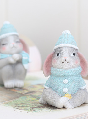 可爱风卡通树脂少女礼物兔子摆件