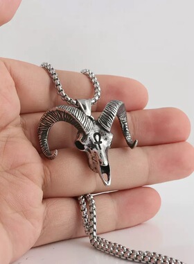 复古黑山羊项链男中性欧美朋克风小众恶魔撒旦暗黑系潮流嘻哈吊坠