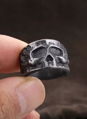 复古骷髅头戒指暗黑朋克