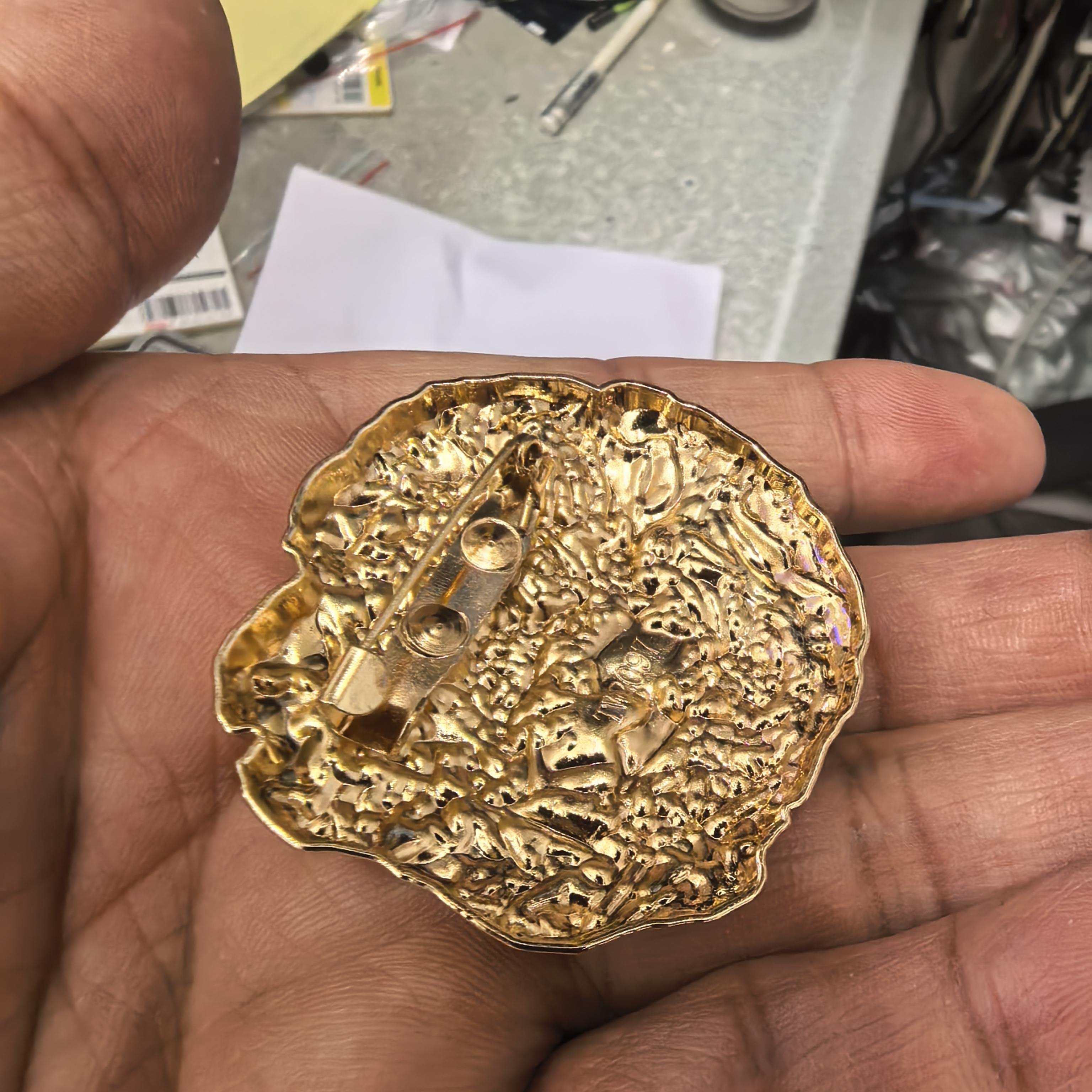 金属高端钮扣休闲外套大衣风衣纽扣上衣不规则异性大扣子毛衣扣子 - 图1