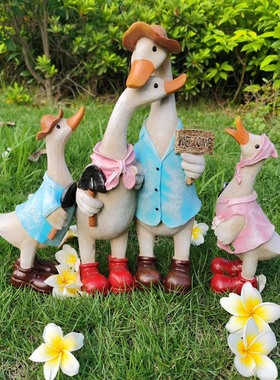 一家三四五口鸭子摆件花园劳动