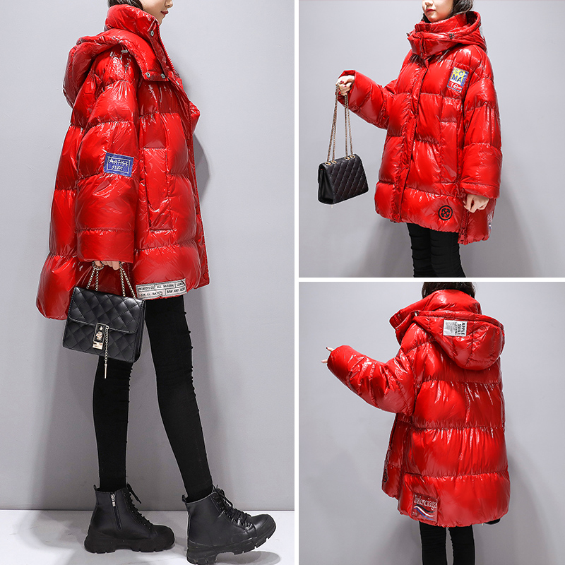 红色亮面羽绒服女装短款 冬季新款小个子大码宽松连帽爆款外套 2020 红色亮面羽绒服女装短款 冬季新款小个子大码宽松连帽爆款外套 2020
