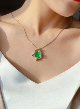 冰种绿玉髓设计款葫芦吊坠项链纯银气质复古精致穿搭配饰翡翠平安