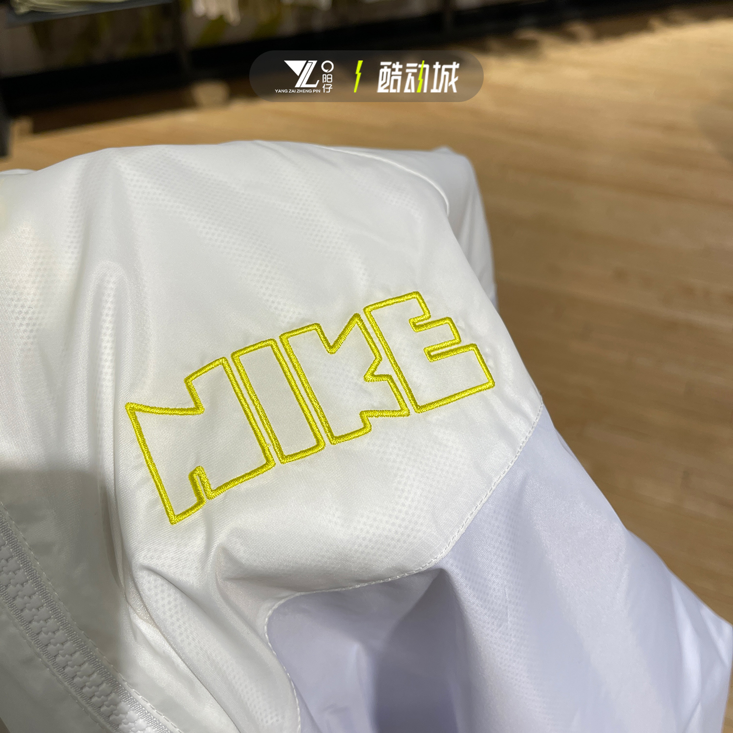 Nike耐克专柜正品男子梭织连帽休闲运动夹克外套上衣DX0695-085-图2