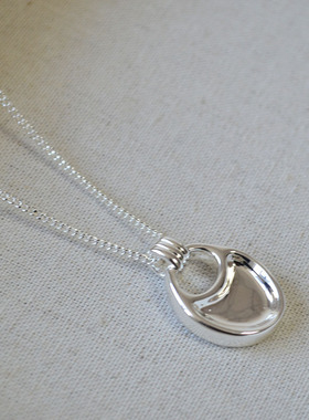 65cm韩国ins小众马鞍包银色吊坠毛衣链女高级感长款项链毛衣链女