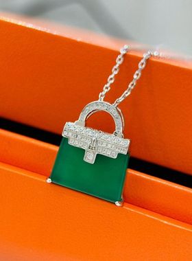 项链高级感玉髓双面女锁骨银锁头