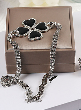 新款锆石黑色爱心四叶花朵项链