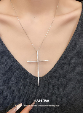 新款锆石十字架吊坠项链简约时尚个性百搭锁骨链轻奢高级感毛衣链