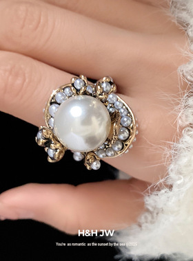 新款复古珍珠花朵时尚简约戒指小众气质百搭食指戒轻奢高级感手饰