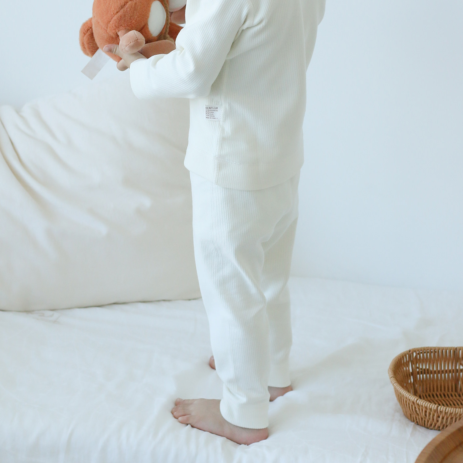 北欧风德绒加厚婴儿保暖裤子男女宝宝打底裤坑条弹力秋冬自发热,淘宝优惠券,粉丝福利购,淘宝优惠卷