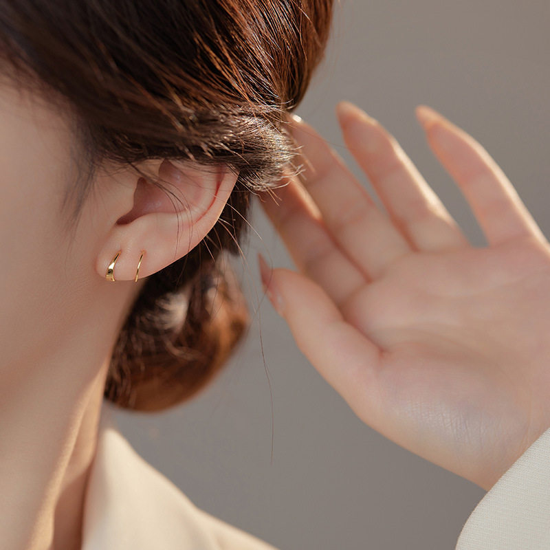 S925银螺旋波浪双耳洞耳圈女轻奢简约个性耳饰日韩冷淡风2025潮,淘宝优惠券,粉丝福利购,淘宝优惠卷