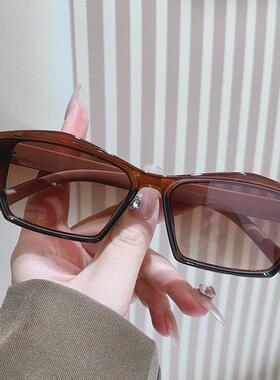 简洁气质遮阳太阳镜日常旅游