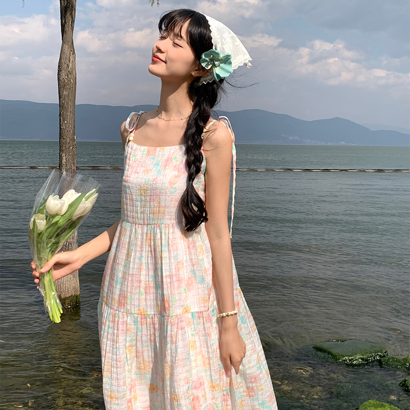 木茶MUCHA 海岸少女彩虹色碎花吊带连衣裙女夏季超仙甜美温柔长裙