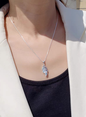 足银金枝玉叶项链女轻奢小众设计感锁骨链2025新款爆款吊坠