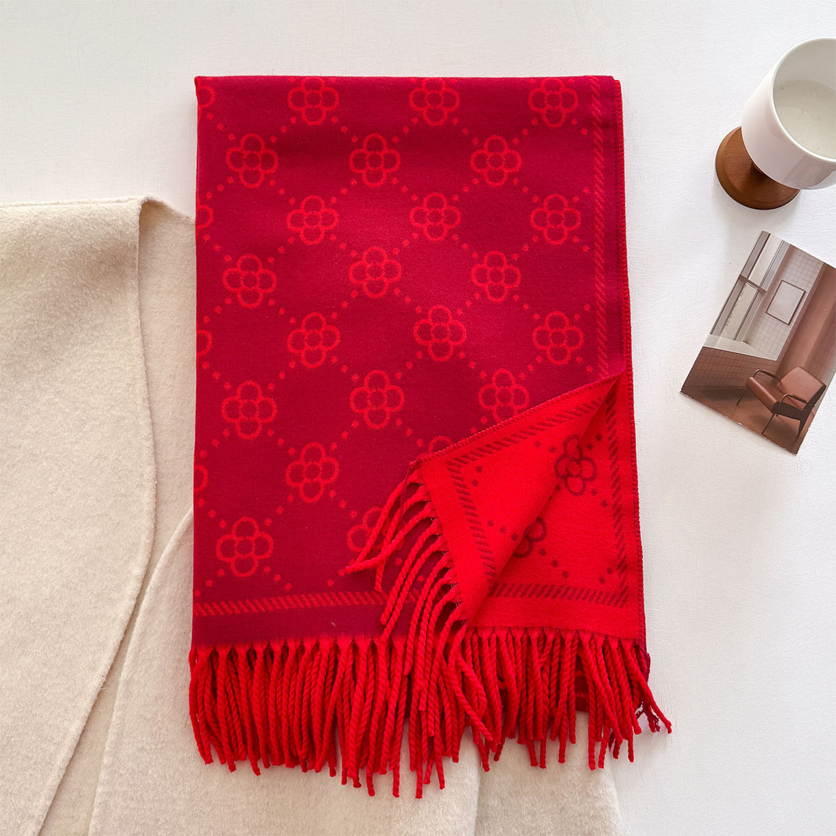 中国红新年仿羊绒围巾女2025冬季新款本命年喜庆红色加厚保暖围脖,淘宝优惠券,粉丝福利购,淘宝优惠卷