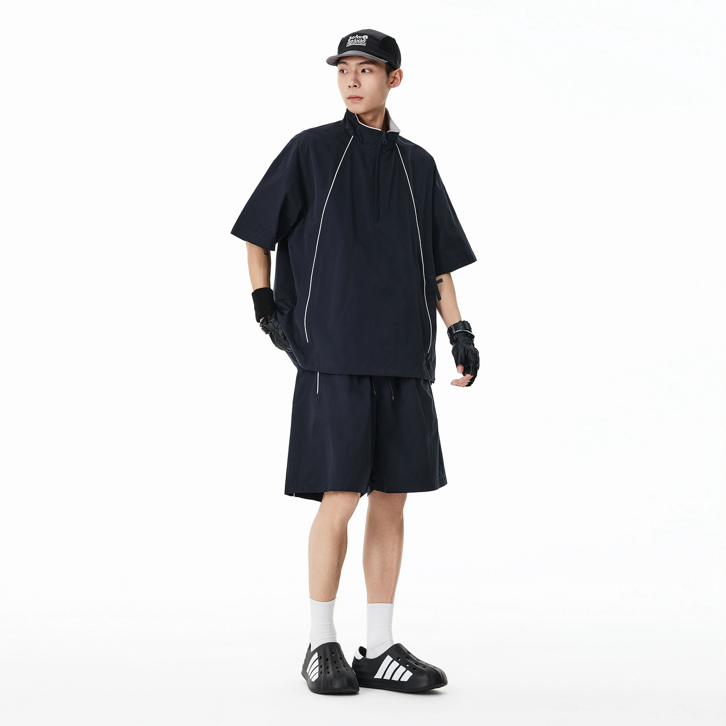Outdoor sun protection cool casual sports suit for men in summer