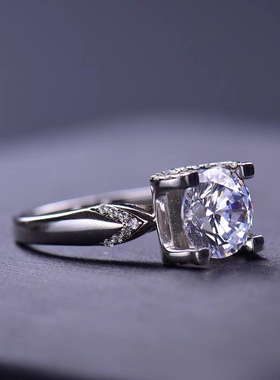 铂金正品莫桑钻戒求婚情侣对戒