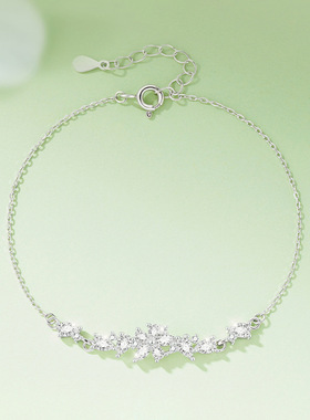 S925银光遇茉莉花手链女生轻奢甜美闪钻花朵手环七夕情人节日礼物