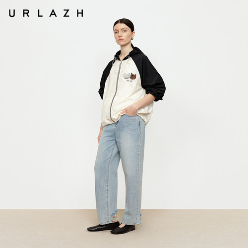 URLAZH有兰秋季新款萌趣U等等黑白拼色插肩袖休闲宽松连帽外套女 - 图2