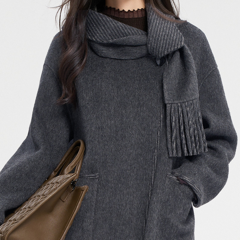 XG雪歌围巾搭配长袖毛呢外套时尚冬季新款骆驼绒中长绵羊毛大衣女,淘宝优惠券,粉丝福利购,淘宝优惠卷