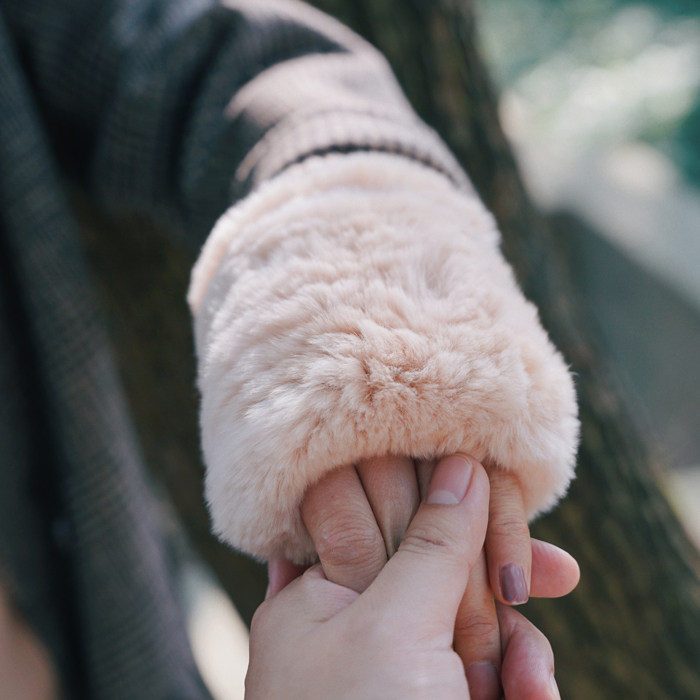 [御皮坊]真獭兔毛弹力露指皮草手套秋冬保暖真毛毛可爱半指手套女,淘宝优惠券,粉丝福利购,淘宝优惠卷