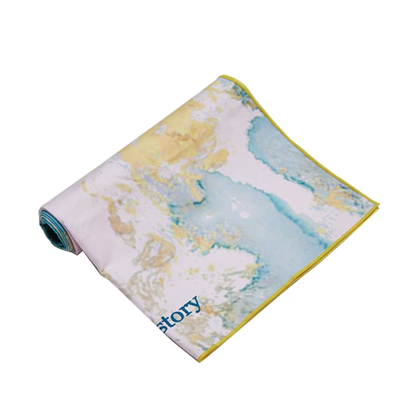 Handheld thin non-slip towel for yoga, duvet