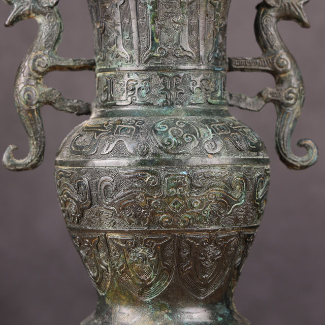 Antiques, miscellaneous bronzes, antique ornaments, Ssangyong bottles, Ssangyong statues, modern handicraft collections, distressed museums