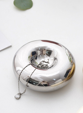 北欧简约创意设计感陶瓷蜡烛烛台