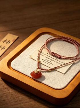 原创新中式绯红玛瑙祥云锁项链女手工编织小众轻奢百搭项绳锁骨链