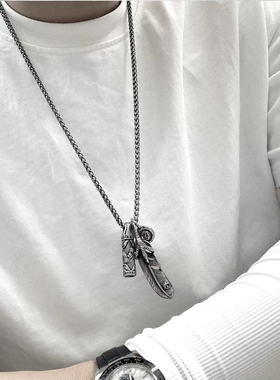 高街羽毛项链男女潮人日系复古鹰爪钛钢吊坠个性酷帅百搭毛衣链