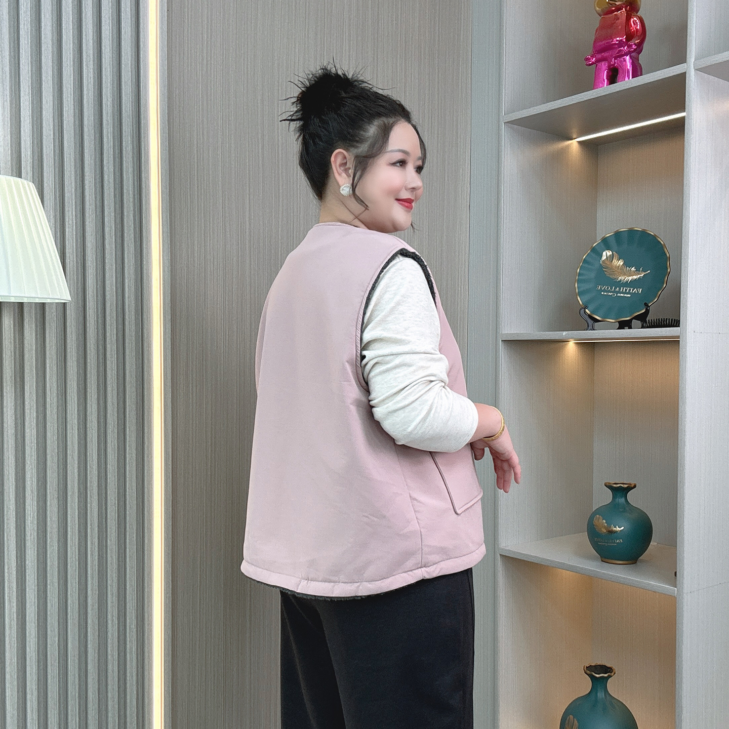 大码女装2025冬季新款宽松休闲加绒加厚马甲背心保暖坎肩马夹上衣 - 图3