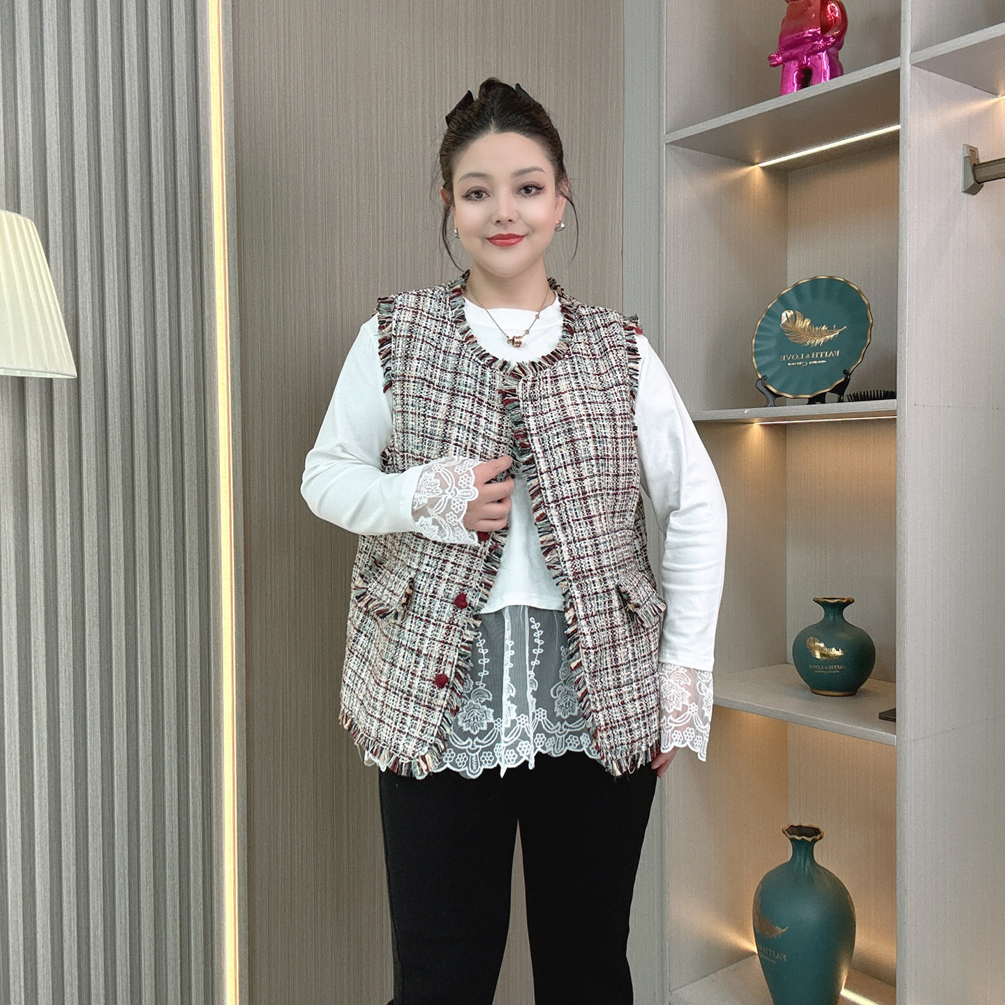 大码女装胖mm2026春季新款复古小香风流苏毛边粗花呢宽松圆领马甲,淘宝优惠券,粉丝福利购,淘宝优惠卷