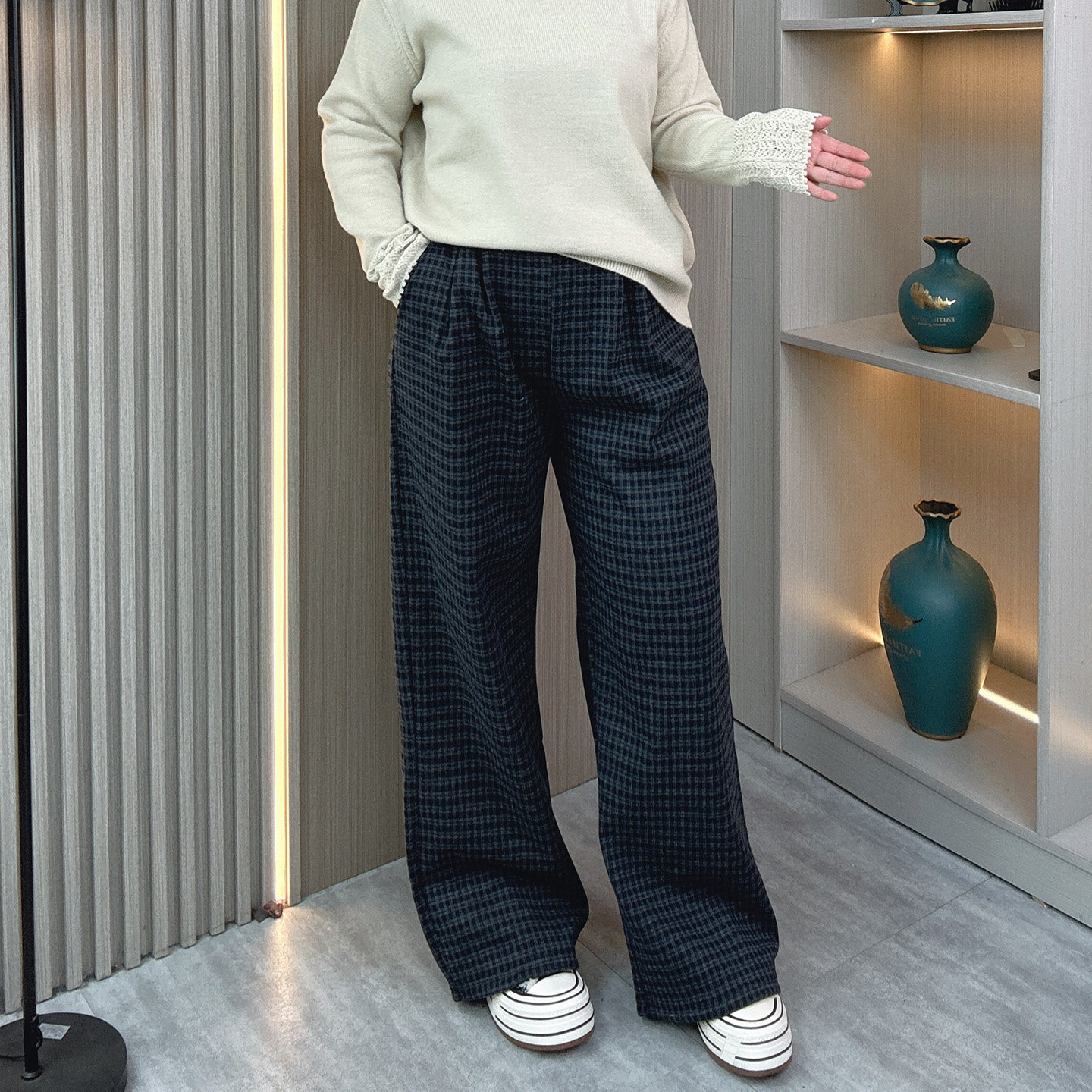 蓝色格子休闲裤女冬季加绒胖mm大码显瘦宽松慵懒垂感直筒阔腿长裤,淘宝优惠券,粉丝福利购,淘宝优惠卷