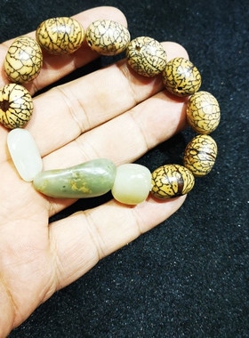 捡石人原创 新疆和田玉籽料搭配各种菩提手串 款式多可订做