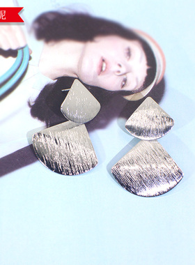 韩版气质个性长款百搭双圆形亮片