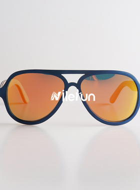 墨镜飞行员式彩膜蓝色太阳镜