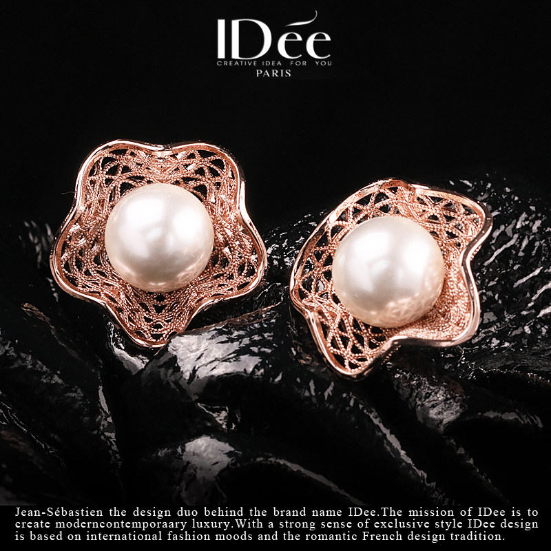 法国idee镂空星星女百搭潮饰款耳钉 idee耳钉