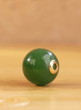 俄料碧玉圆珠阳绿色18K金贴片