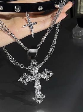 暗黑y2k辣妹风皮质铆钉choker叠戴十字架项链女个性亚文化锁骨链
