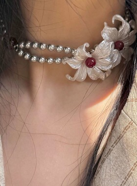 珠光鸢尾法式清冷感双层珍珠鸢尾花项链女小众复古高颜值锁骨链