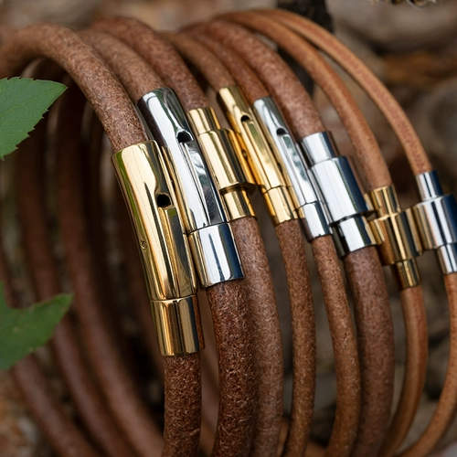 Чокер, ожерелье, ремешок, кожаный колокольчик, домашний питомец, делается под заказ, кот, простой и элегантный дизайн