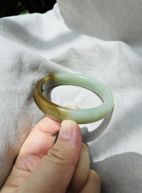 新疆和田玉且末蓝色带巧克力糖59.5圈口