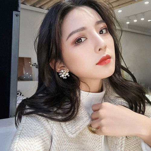 夸张个性珍珠烟花耳钉女气质轻奢高级感耳环网红淑女百搭新款耳饰 - 图1