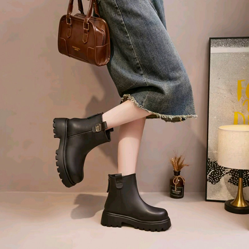 加肥加宽大码女鞋头层过年战靴厚底增高爆款时装短靴宽胖脚穿,淘宝优惠券,粉丝福利购,淘宝优惠卷