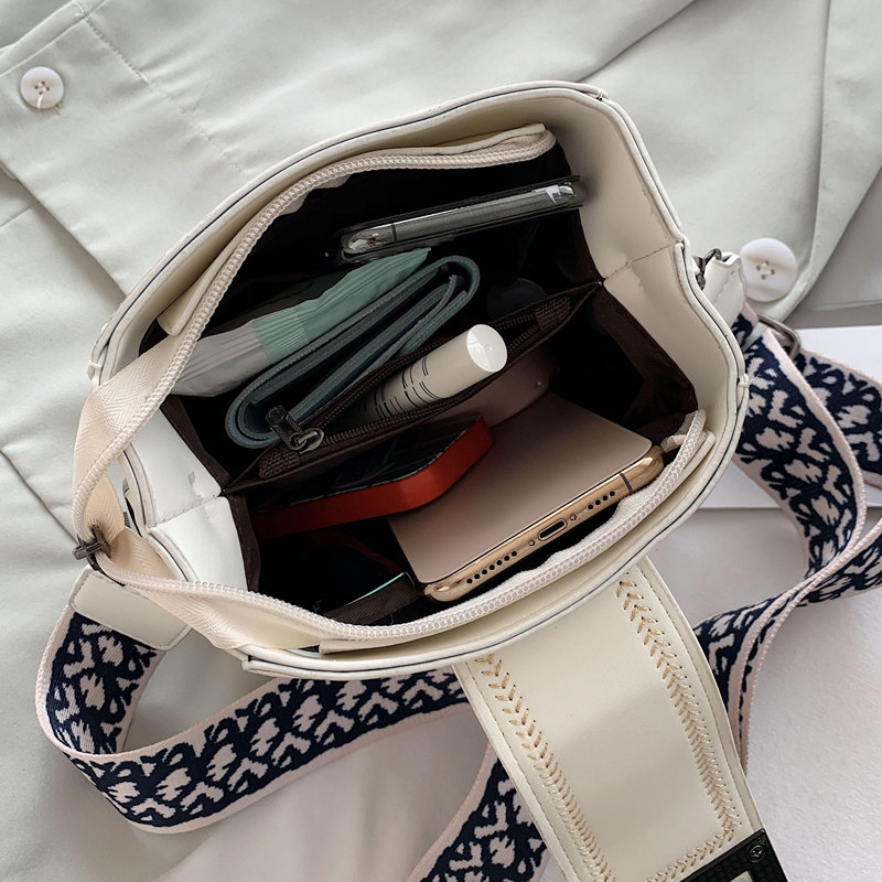 北包包女2020新款百搭ins水桶包 北包包女士包袋