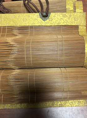 日本精品老御竹帘两个，宽均为43.5厘米，长均为170厘米，带挂钩