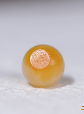 玉奕和田玉籽料黄沁白玉圆珠