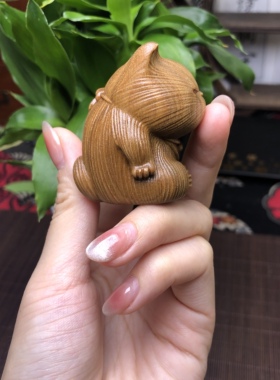 中秋国庆福利｜文玩木雕摆件绿檀骄傲猫咪车载潮玩手办